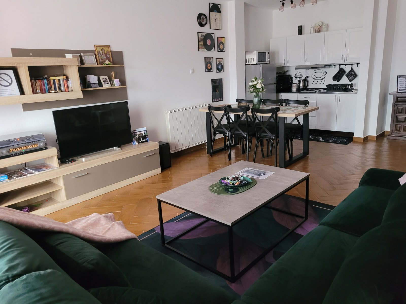Apartman Božur